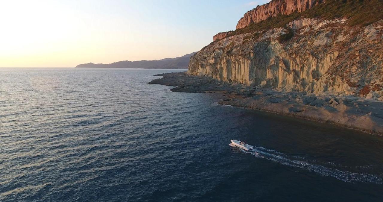 B&B Del Porto Bosa Marina Εξωτερικό φωτογραφία